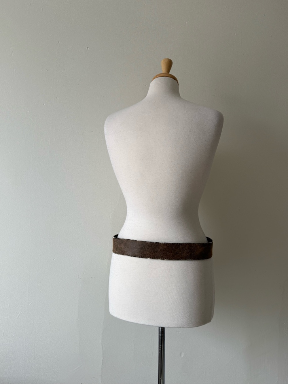 Vintage Y2K Kulds Genuine Leather Statement Belt | Brown Silver Buckle - Picture 5 of 7